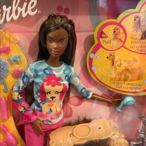 Barbie Stylin' Pup Doll with Pink and Blue Accessories